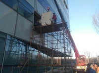 北京吊车出租公司-8吨吊车施工作业现场 北京吊车出租公司-8吨吊车施工作业现场